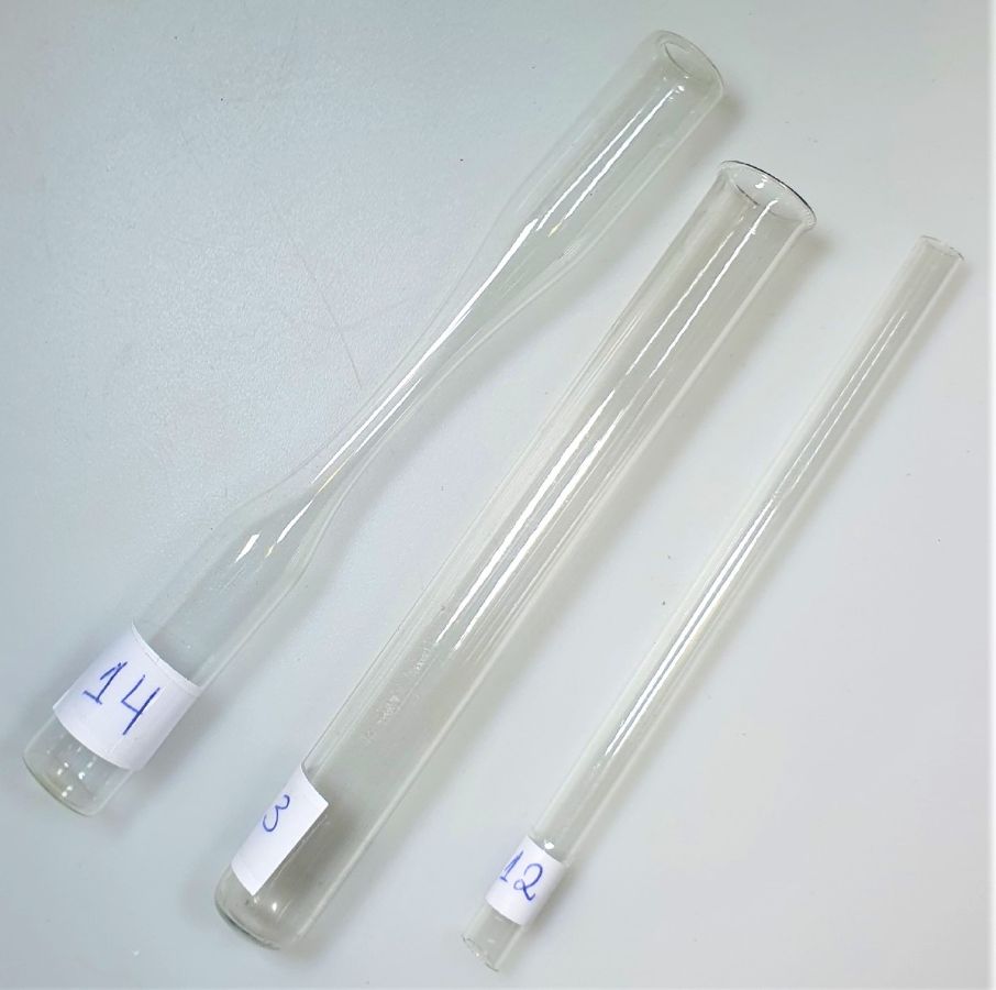 Лабораторные пробирки 